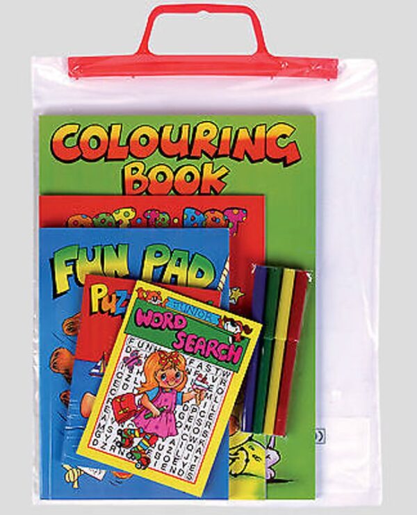 Activity Fun Pack Puzzles Colouring And Painting In A Carrier Bag 99FP-SPL1