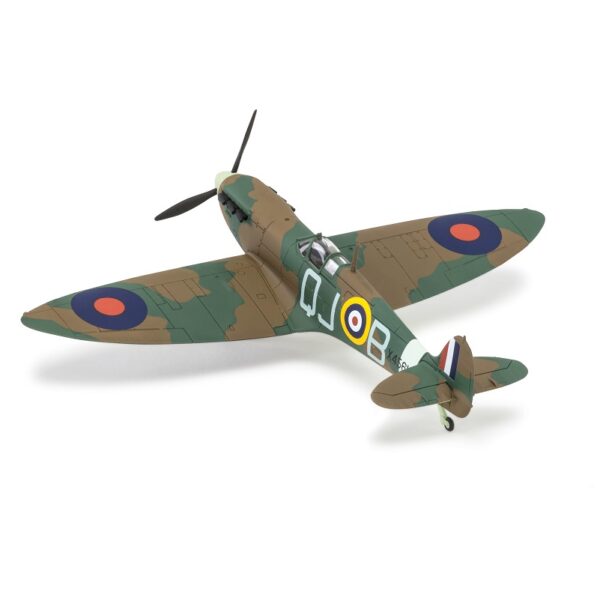 Airfix Supermarine Spitfire Mk.Ia WWII Scale Model Starter Set 1:72 A55100