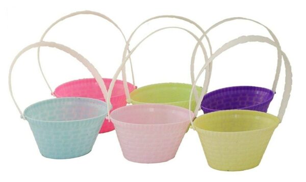 Mini Easter egg baskets
